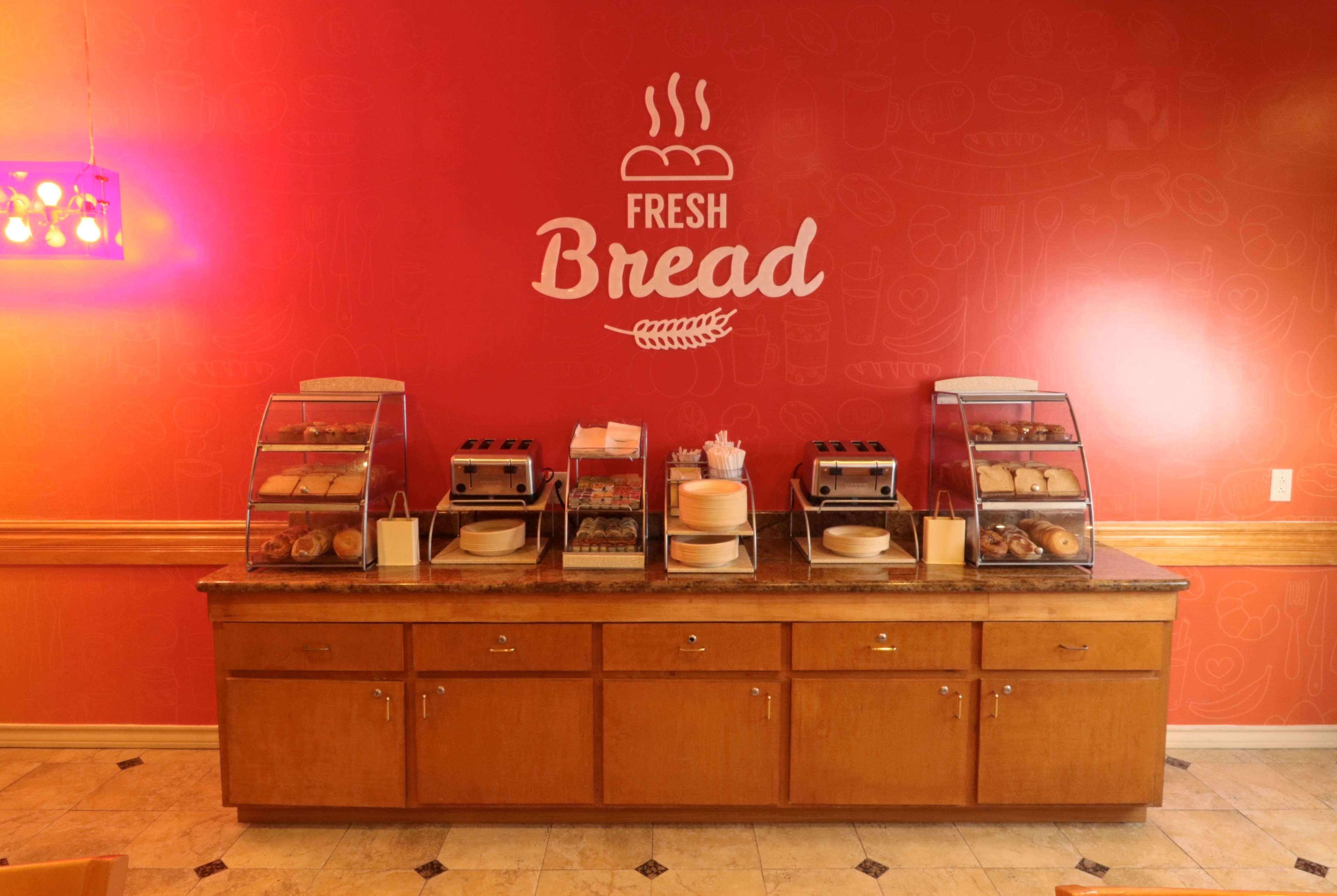 Wyndham Garden Mcallen At La Plaza Mall מראה חיצוני תמונה